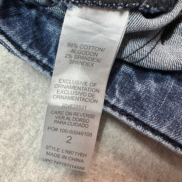 Wit & Wisdom Jeans SZ 2 Medium Wash Denim Frayed Hem Floral Embroidered Low Rise - Picture 5 of 9